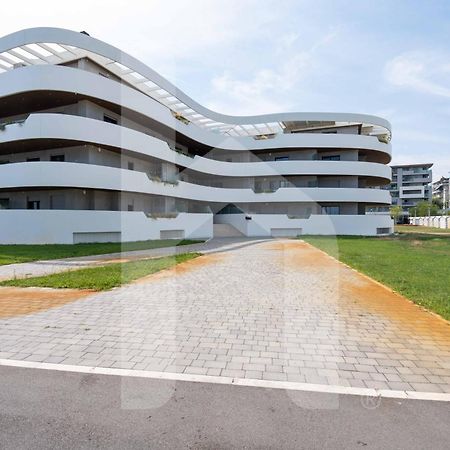Homiday - Waterfront Montesilvano Marina Exterior foto