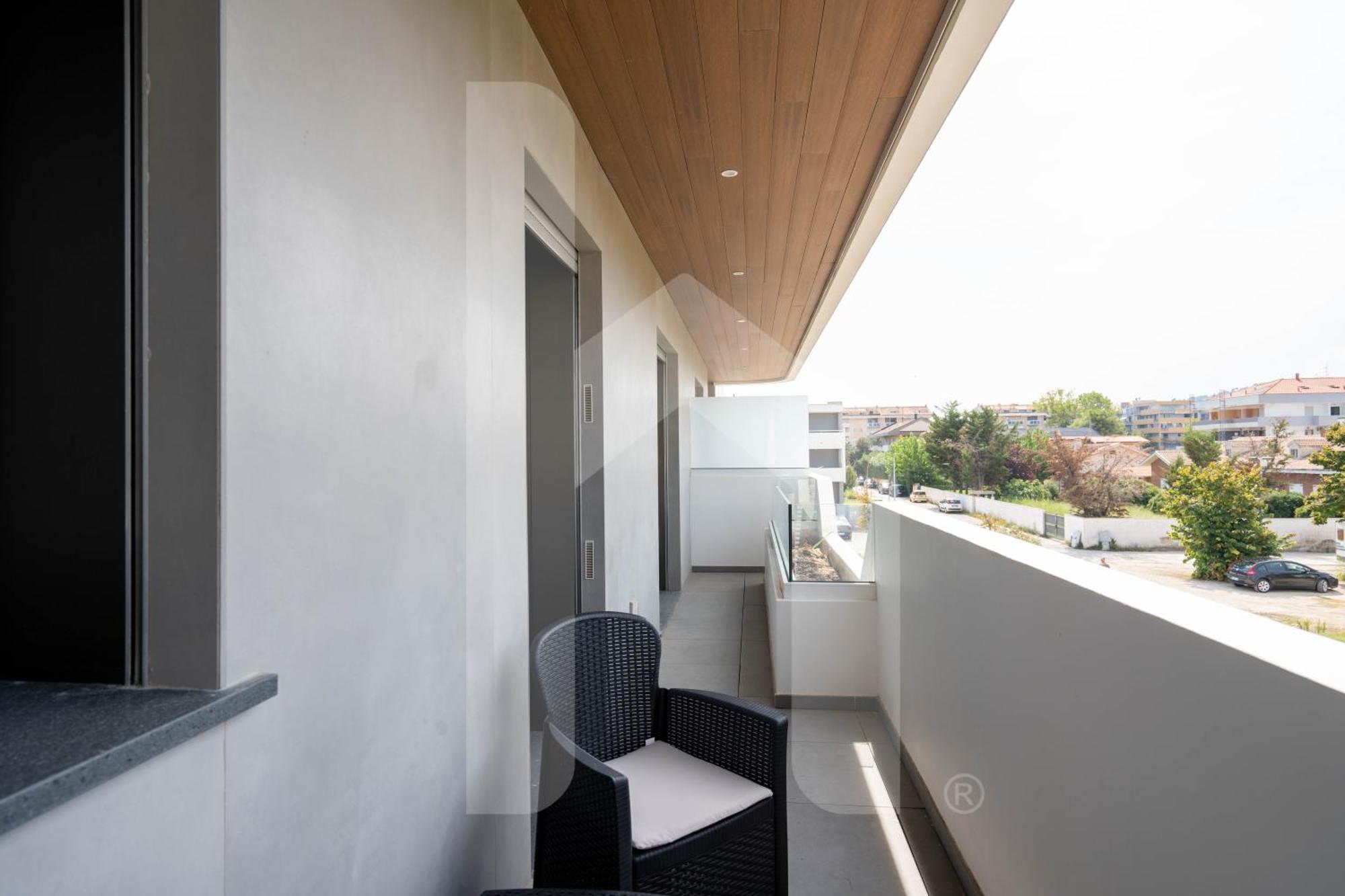 Homiday - Waterfront Montesilvano Marina Exterior foto