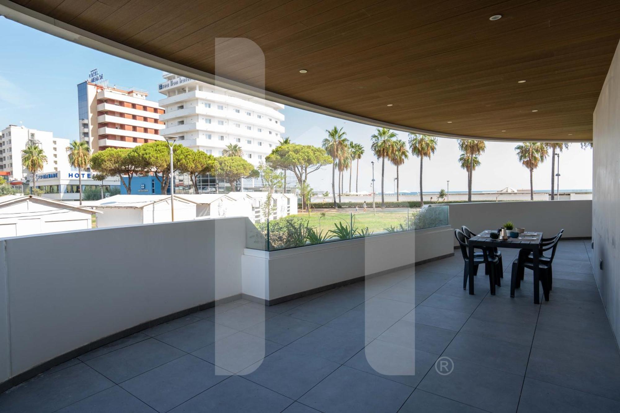 Homiday - Waterfront Montesilvano Marina Exterior foto